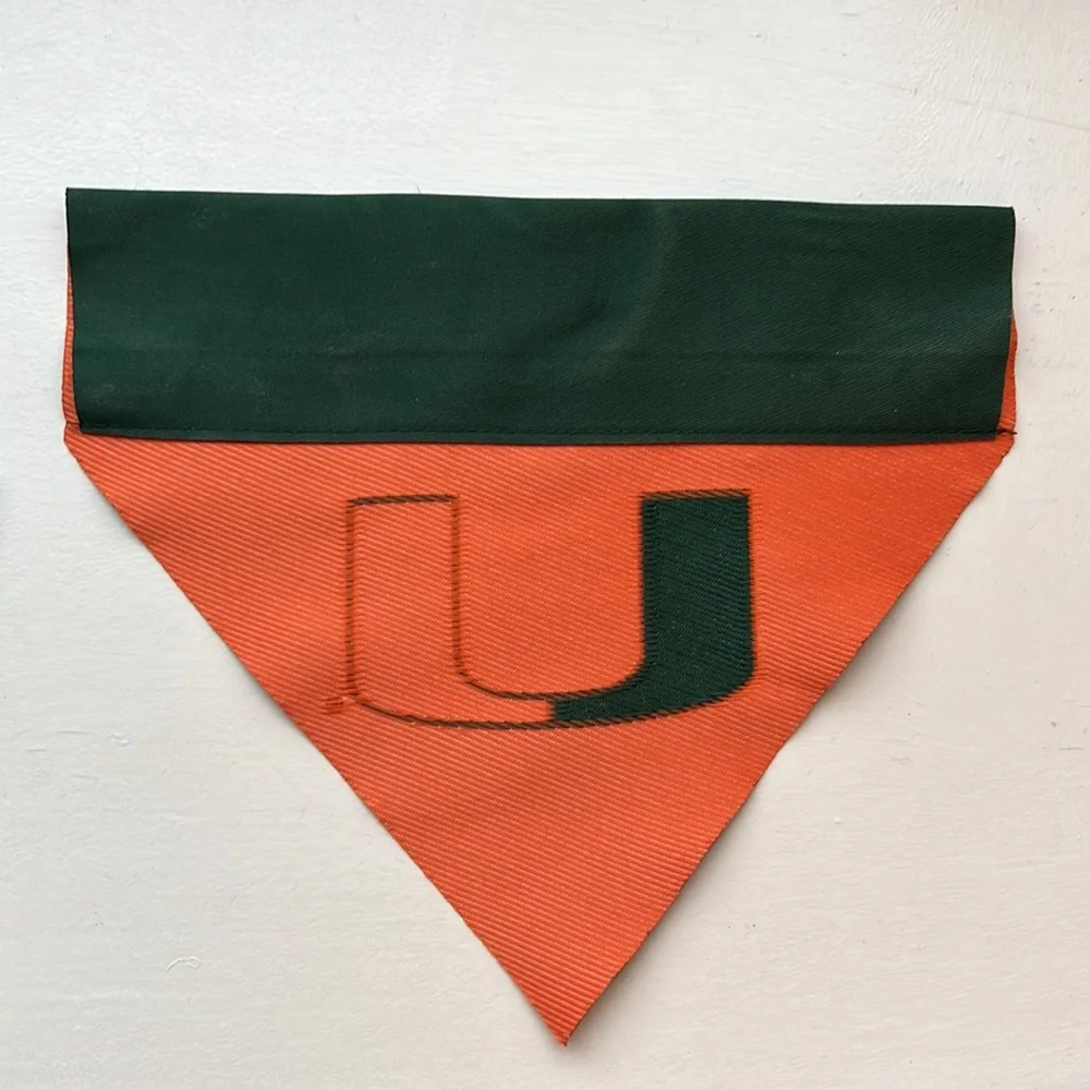 NWOT University of Miami puppy bow and collar bandanna - Picture 3 of 5